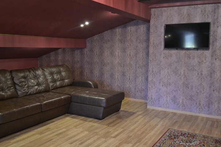 Room 63 of 81