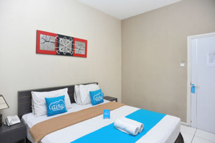 Room 10 of 22