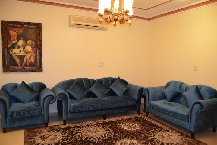 Room 8 of 25