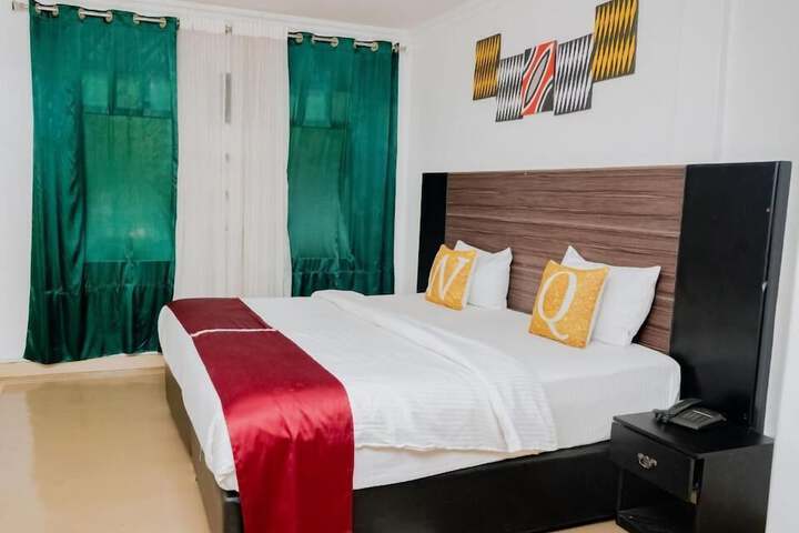 Room 2 of 22