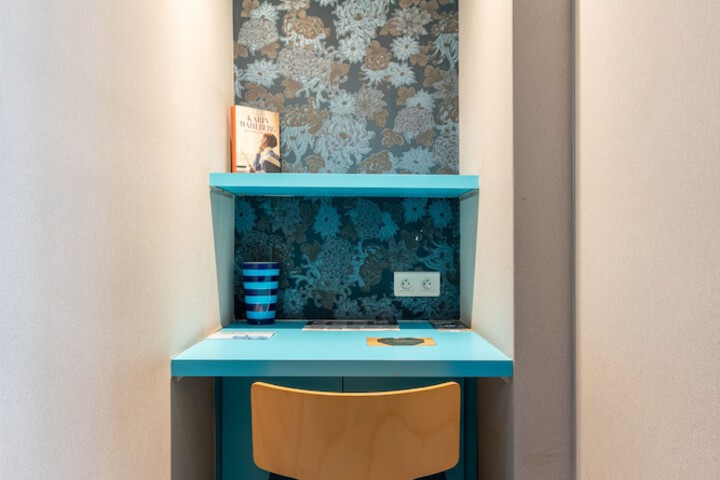 Entrance & Lobby