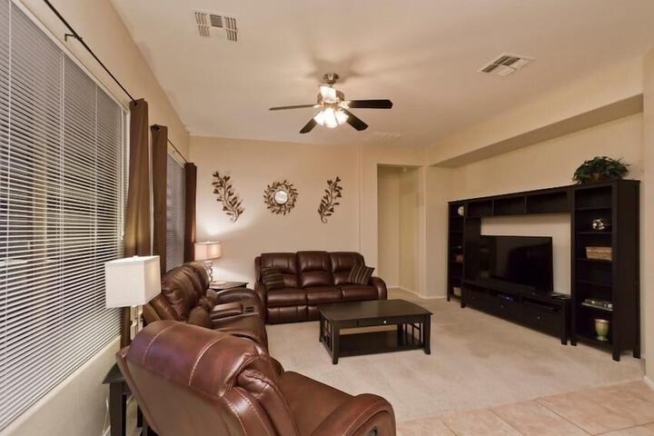 Room 14 of 22