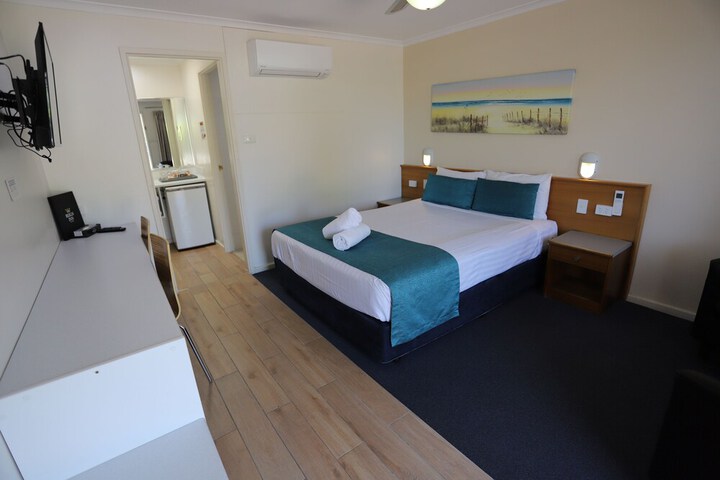 Room 20 of 121