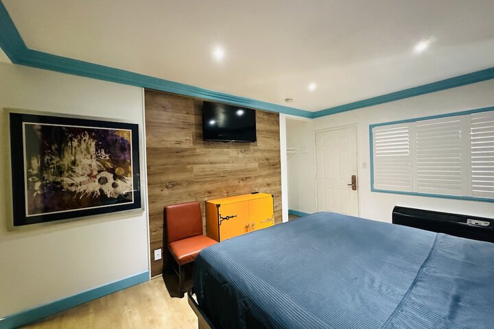Standard | King Bed (15 of 40)