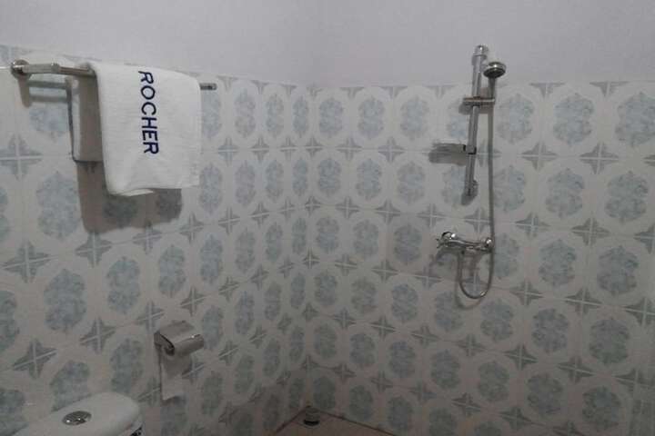 Room 20 of 32