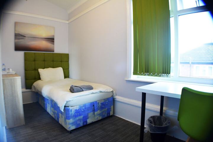 Room 29 of 46