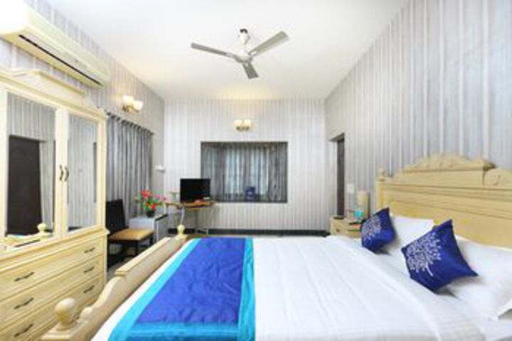 Room 20 of 26