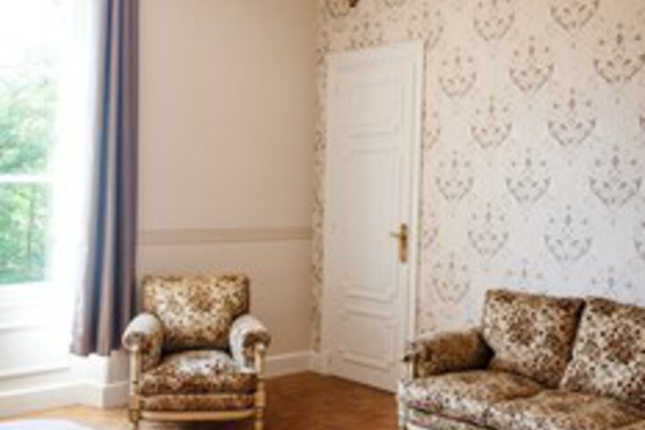 Room 48 of 60
