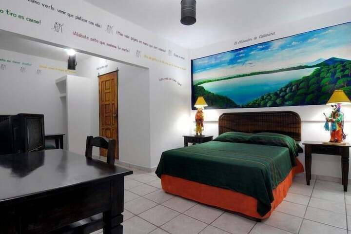 Room 3 of 8