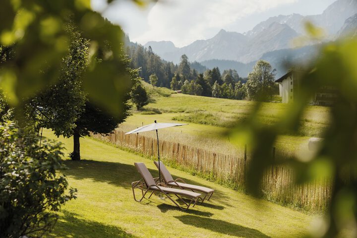 Hotel Exterior 67 of 78