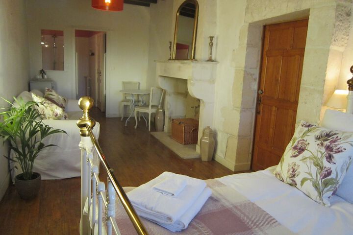 Room 10 of 21
