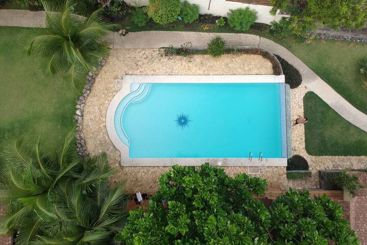 Pool 4 of 4