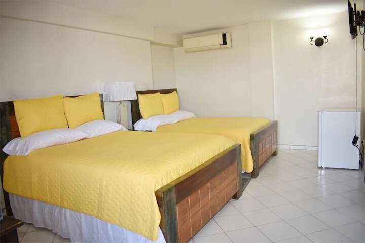 Room 14 of 41