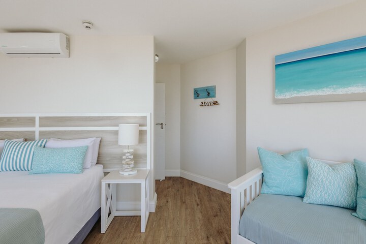 Room 34 of 125