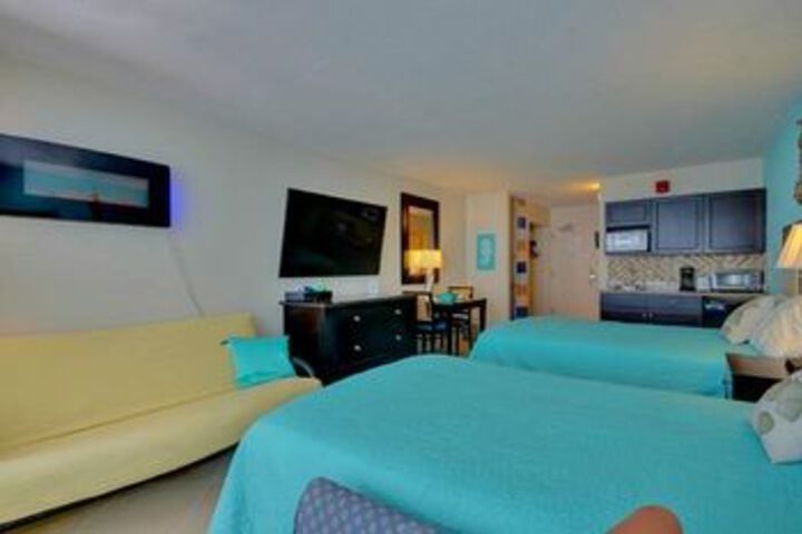 Room 12 of 24