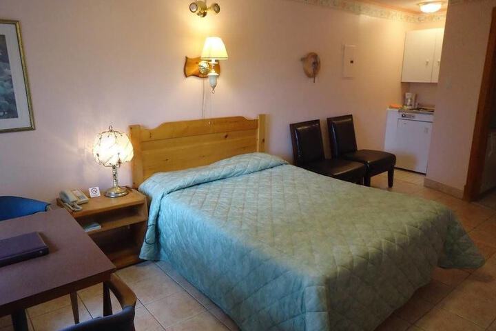 Room 16 of 62