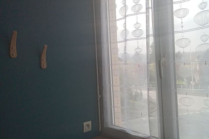 Room 7 of 33