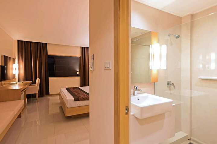 Room 19 of 31