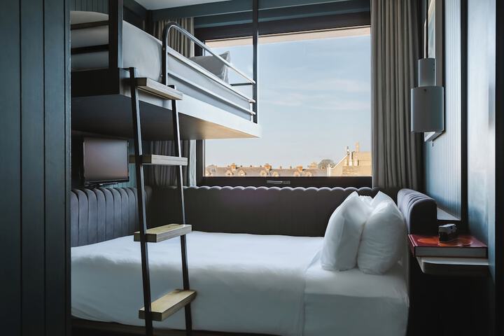 Room 20 of 47