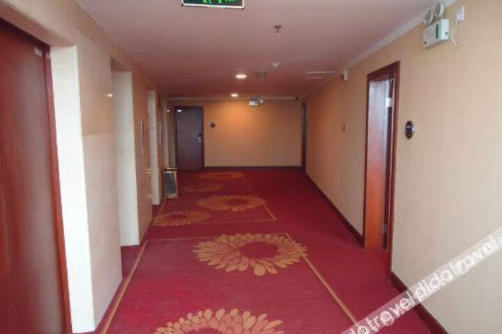 Sheraton North Stream Business Hotel