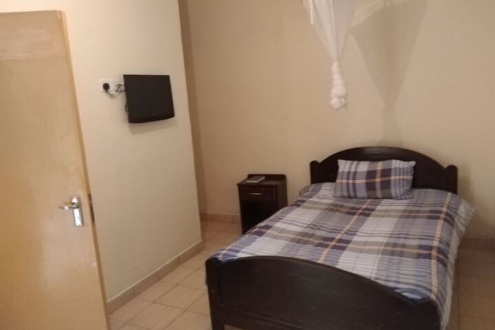 Room 2 of 13