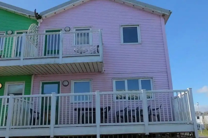 Freshwater Bay Hol Vge 14