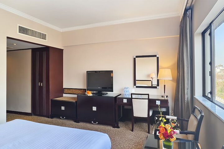 Room 14 of 56