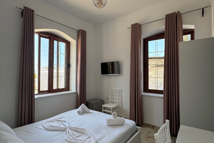 Room 19 of 50