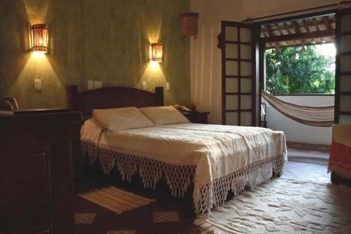 Room 4 of 35