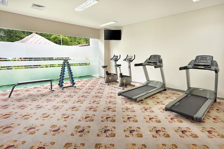 Hotel with Gym