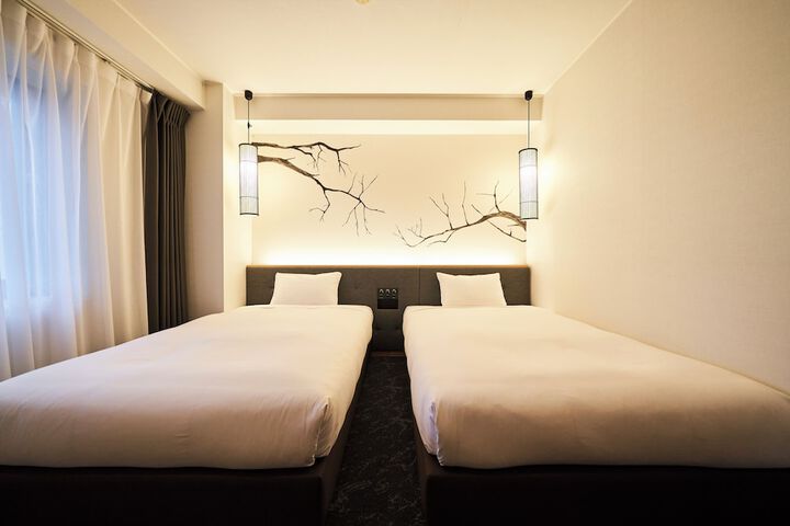 Room 14 of 152