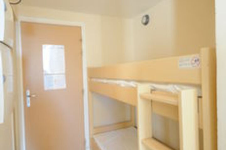 Room 3 of 9
