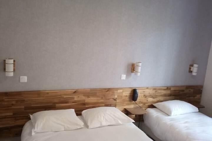 Room 47 of 116