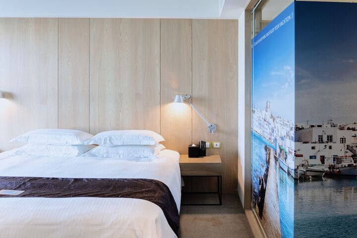 Room 10 of 53