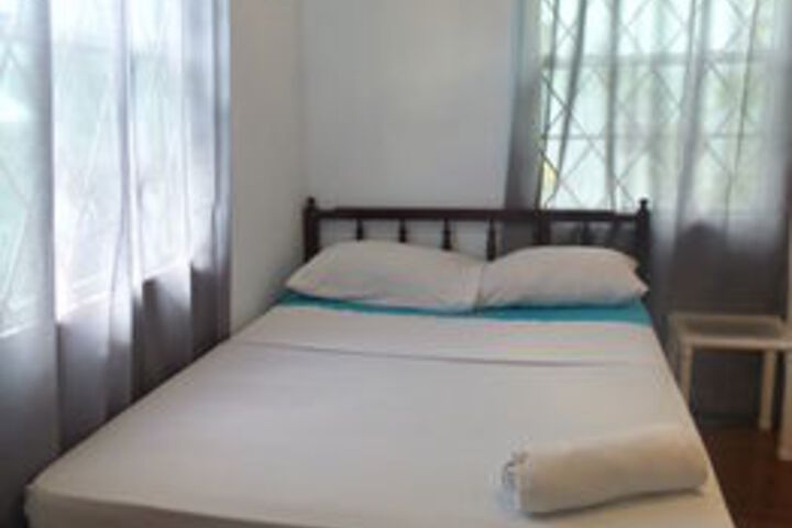 Room 33 of 44