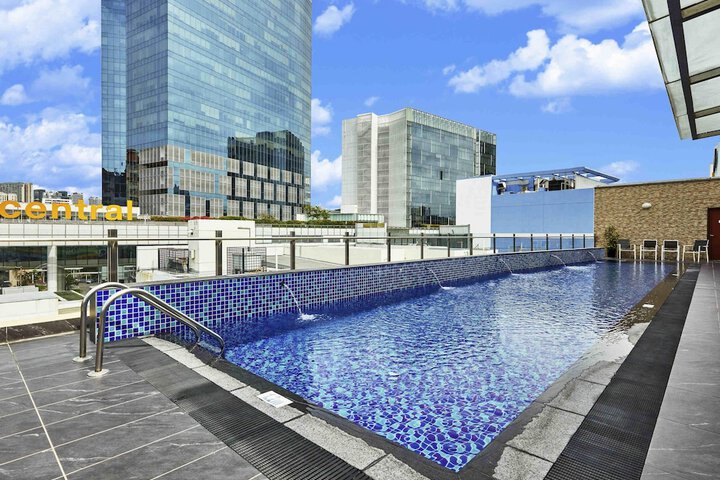Pool Hotel