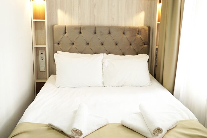 Room 28 of 52