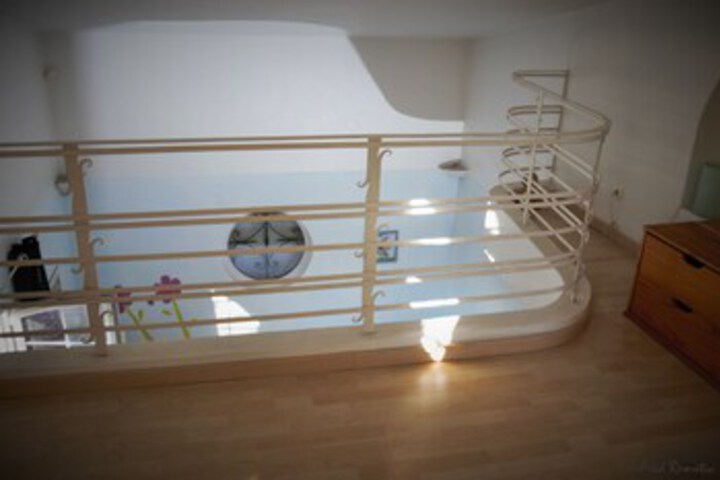 Room 27 of 29