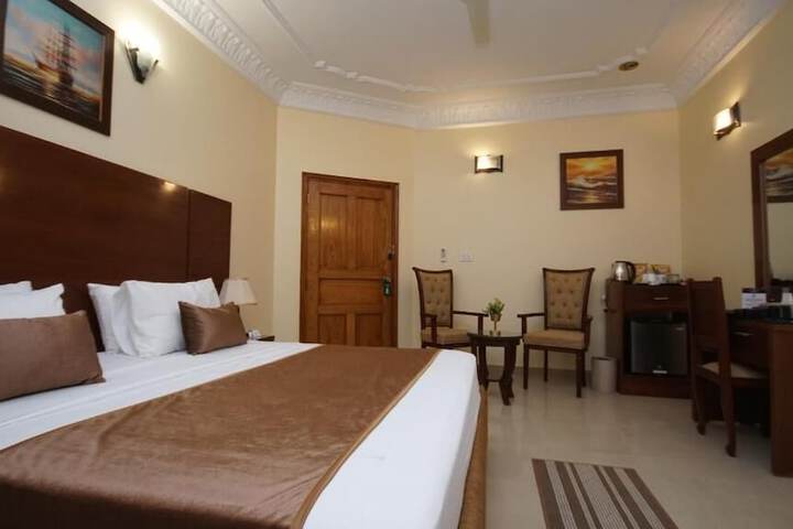 Room 16 of 48