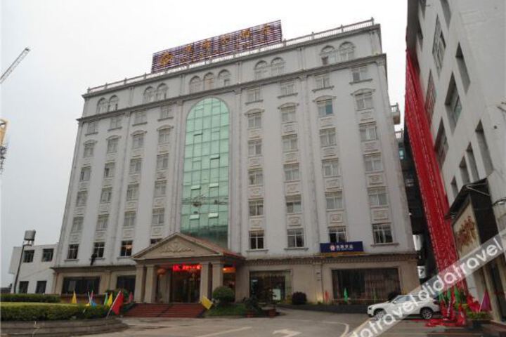 Hotel 3 of 12