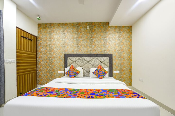 Room 20 of 25