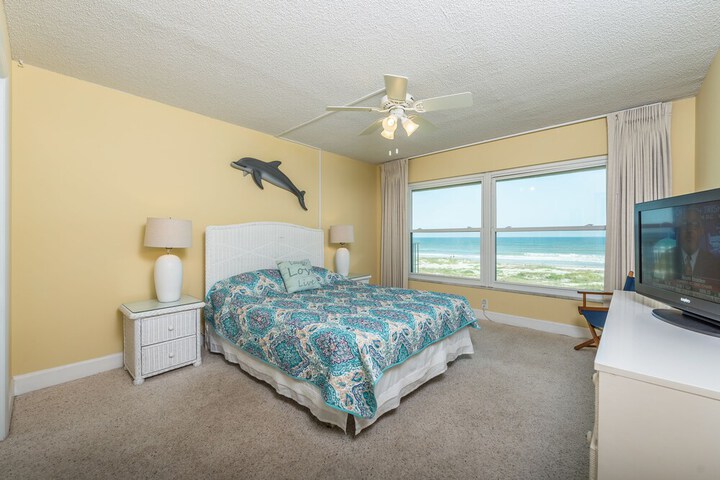 Room 10 of 10