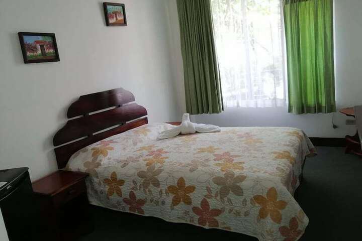 Room 14 of 49