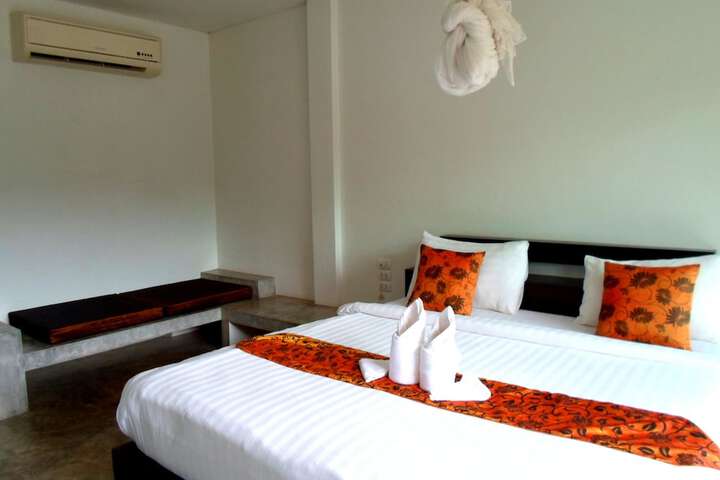 Room 8 of 51