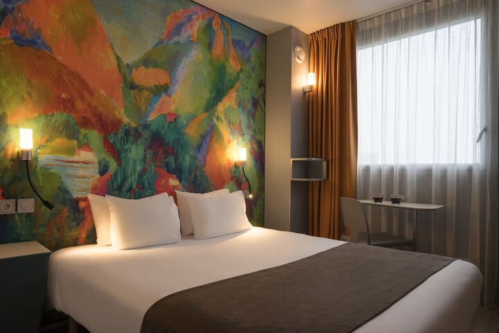 Room 20 of 64