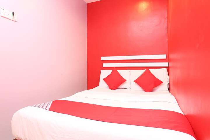 Room 10 of 23