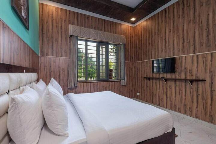 Room 62 of 152