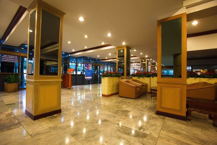 Hotel Interior 4 of 28