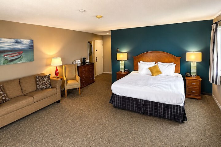 Room 25 of 65