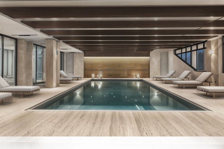 Pool 39 of 77